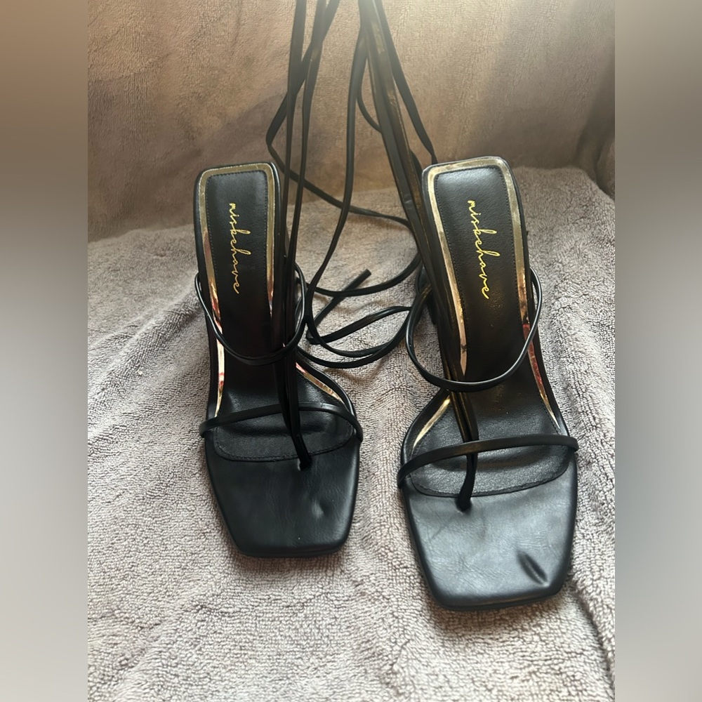 Misbehave Beluga-3 black strappy heels size 8.5